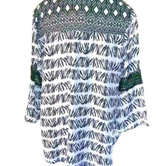 Cato Semi Sheer Zebra Print Crochet Details Bell Sleeve Top Size Large - Picture 6 of 8